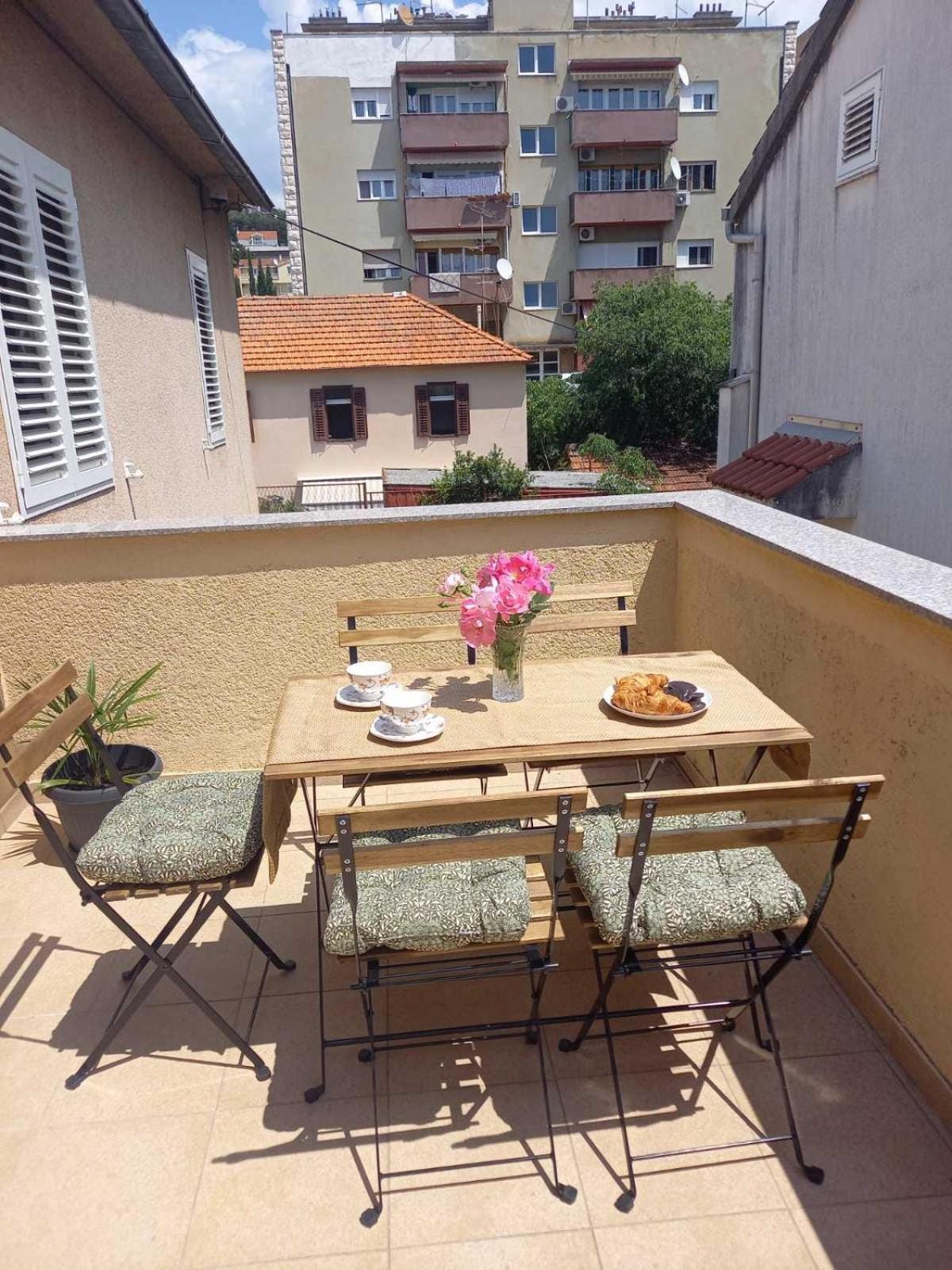 Apartment Ana, Free Garage Parking Šibenik Esterno foto